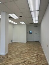 8619-8637 Us Hwy 19 N, Port Richey, FL à louer Photo intérieure– Image 2 sur 2