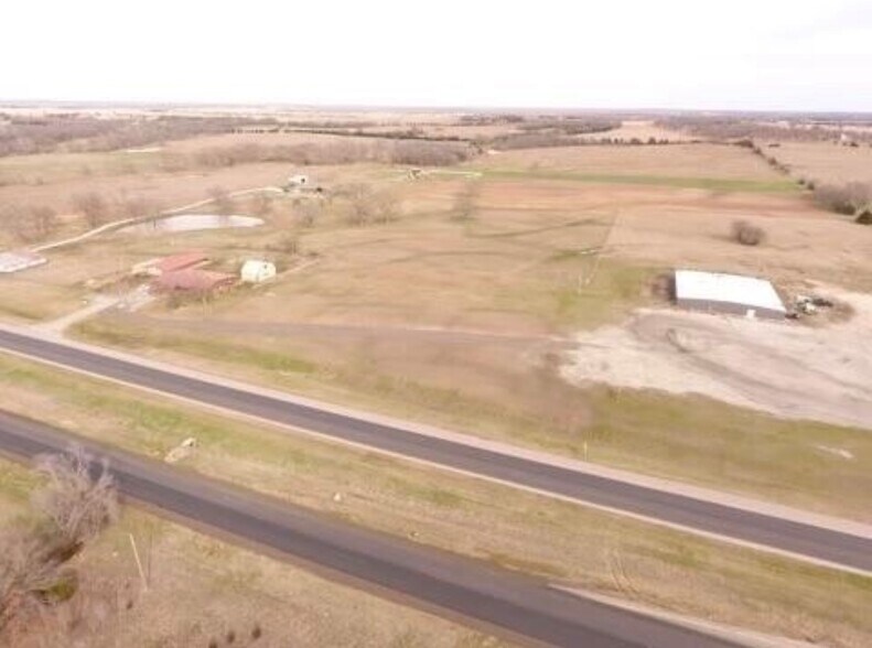980576 S Highway 99, Prague, OK à vendre - Photo de l’immeuble – Image 2 sur 22