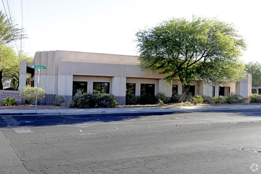2900 N Green Valley Pky, Henderson, NV à louer - Photo de l’immeuble – Image 2 sur 19