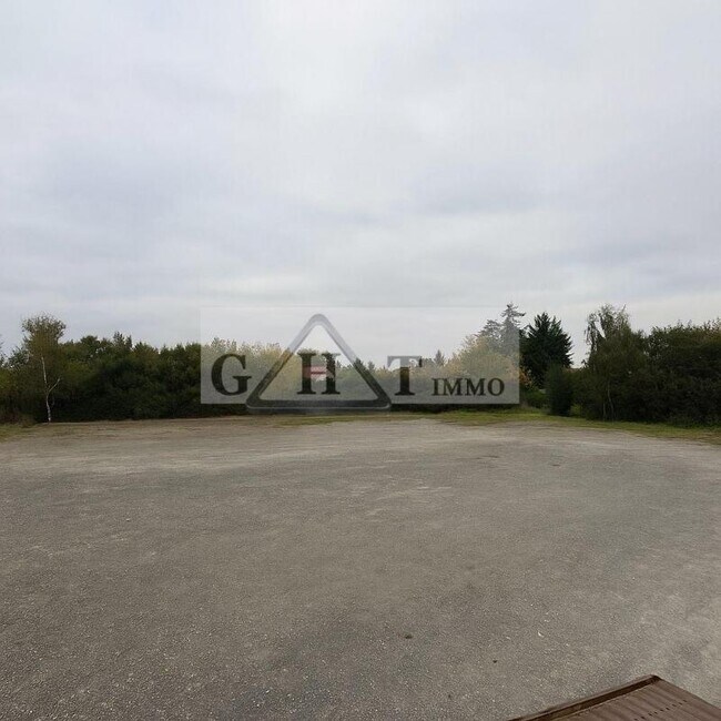 Plus de détails pour Terrain à vendre