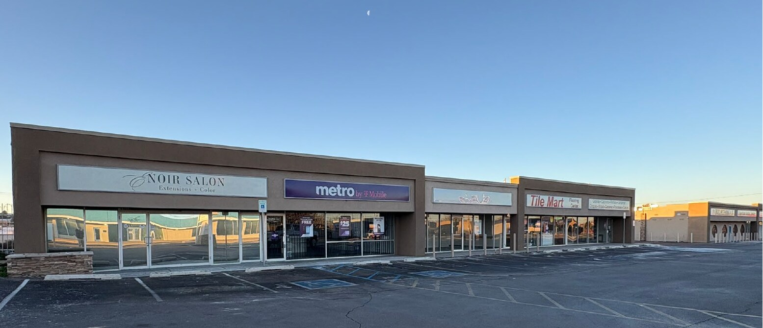 4400-4404 Menaul Blvd NE, Albuquerque, NM à vendre Photo de l’immeuble– Image 1 sur 6