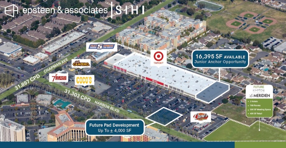 12100 Harbor Blvd, Garden Grove, CA à louer Photo principale– Image 1 sur 8