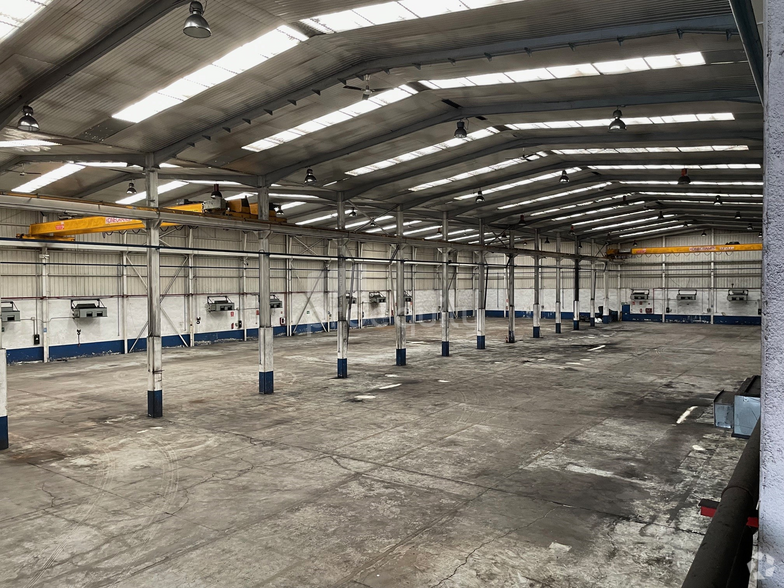 Industriel/Logistique dans Pinto, Madrid à vendre - Photo de l’immeuble – Image 2 sur 9