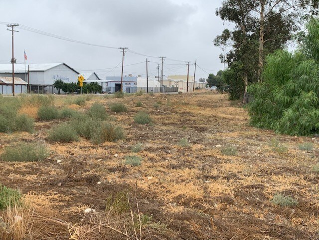 1700 E Colton Ave, Redlands, CA à vendre - Photo principale – Image 1 sur 6