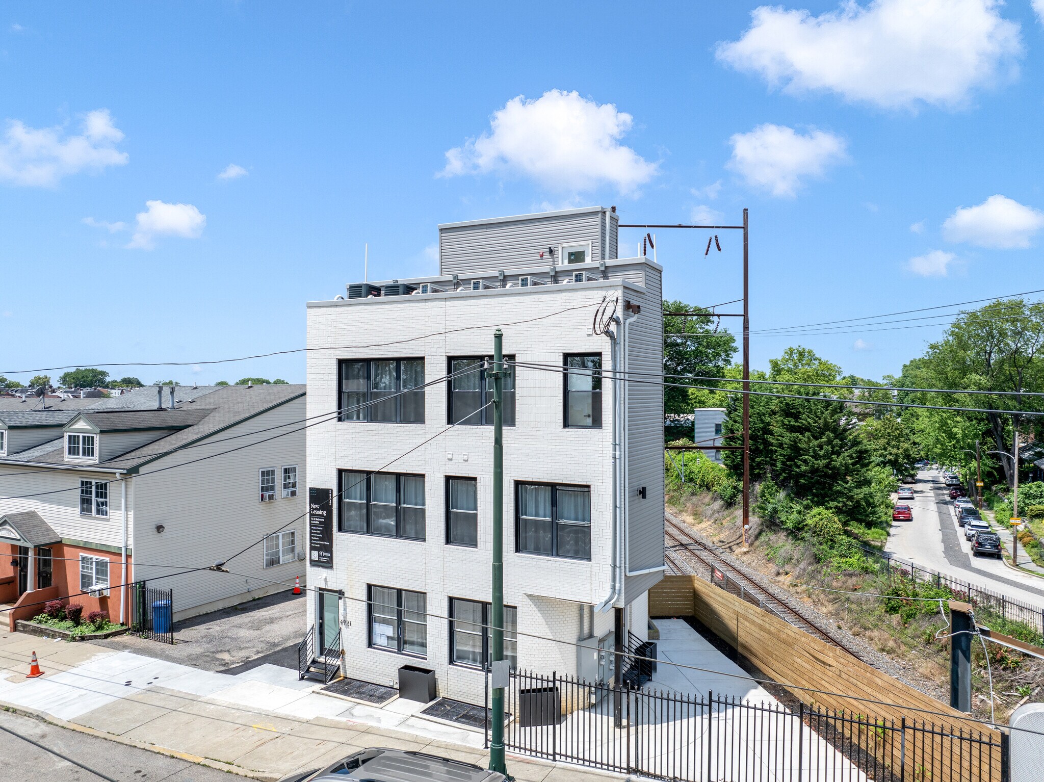 4921 Chester, Philadelphia, PA à vendre Photo principale– Image 1 sur 22