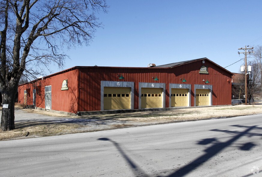 300 N Maple St, Lebanon, TN à vendre - Photo principale – Image 1 sur 2