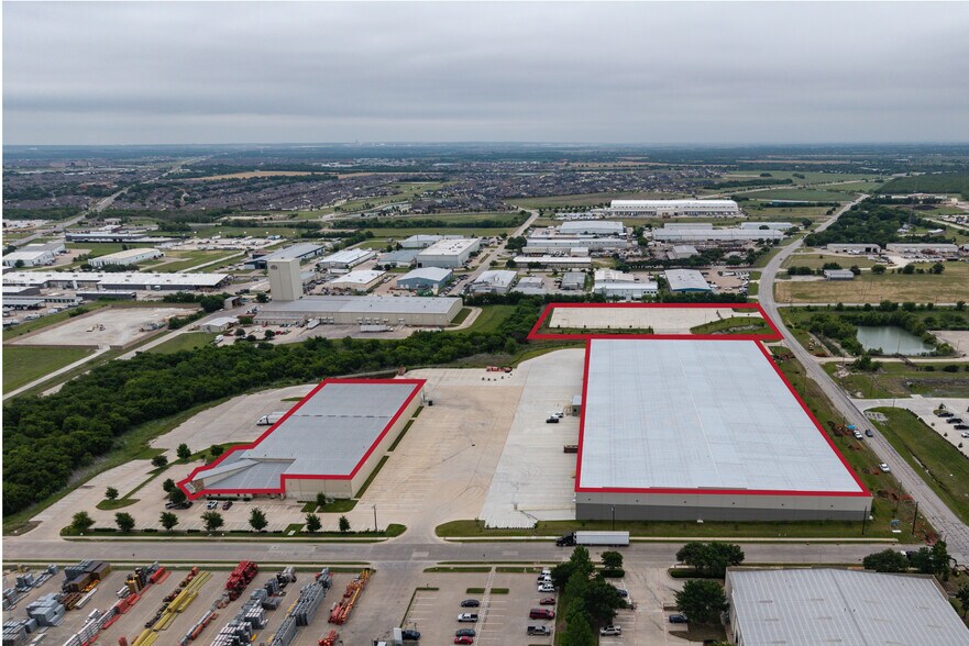 221 Airport Dr, Mansfield, TX à vendre - Photo de l’immeuble – Image 2 sur 14
