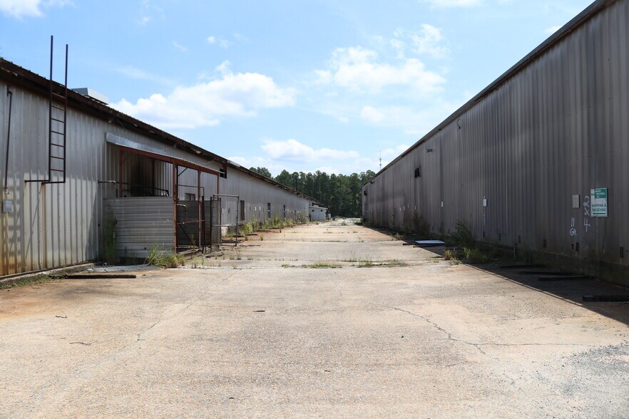 2-4 N Gill St, Hazlehurst, GA à louer - Photo de l’immeuble – Image 3 sur 9