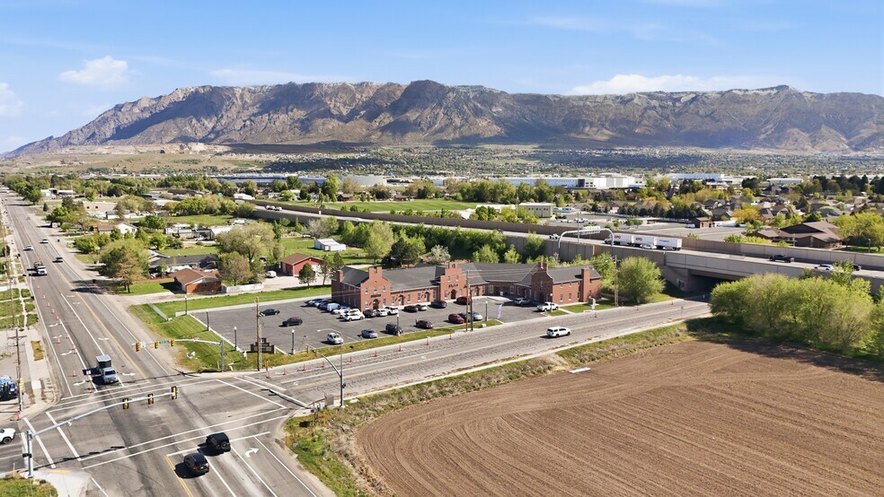 1812-1895 N 2000 W, Farr West, UT à louer - Photo de l’immeuble – Image 3 sur 6