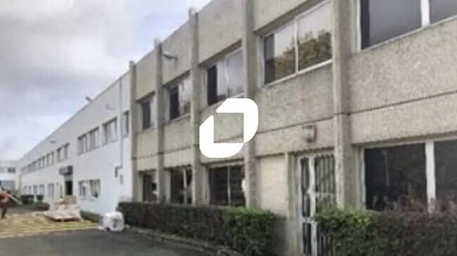 Plus de détails pour Bureau, Industriel/Logistique à louer