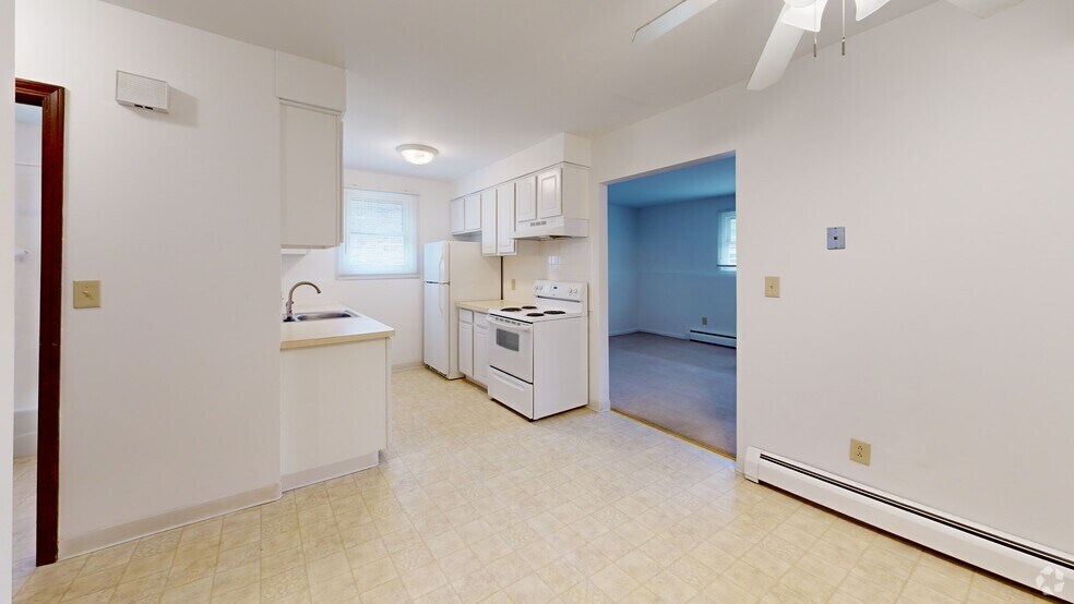 1392 Nash Rd, North Tonawanda, NY à vendre - Numérisation 3D Matterport – Image 3 sur 24