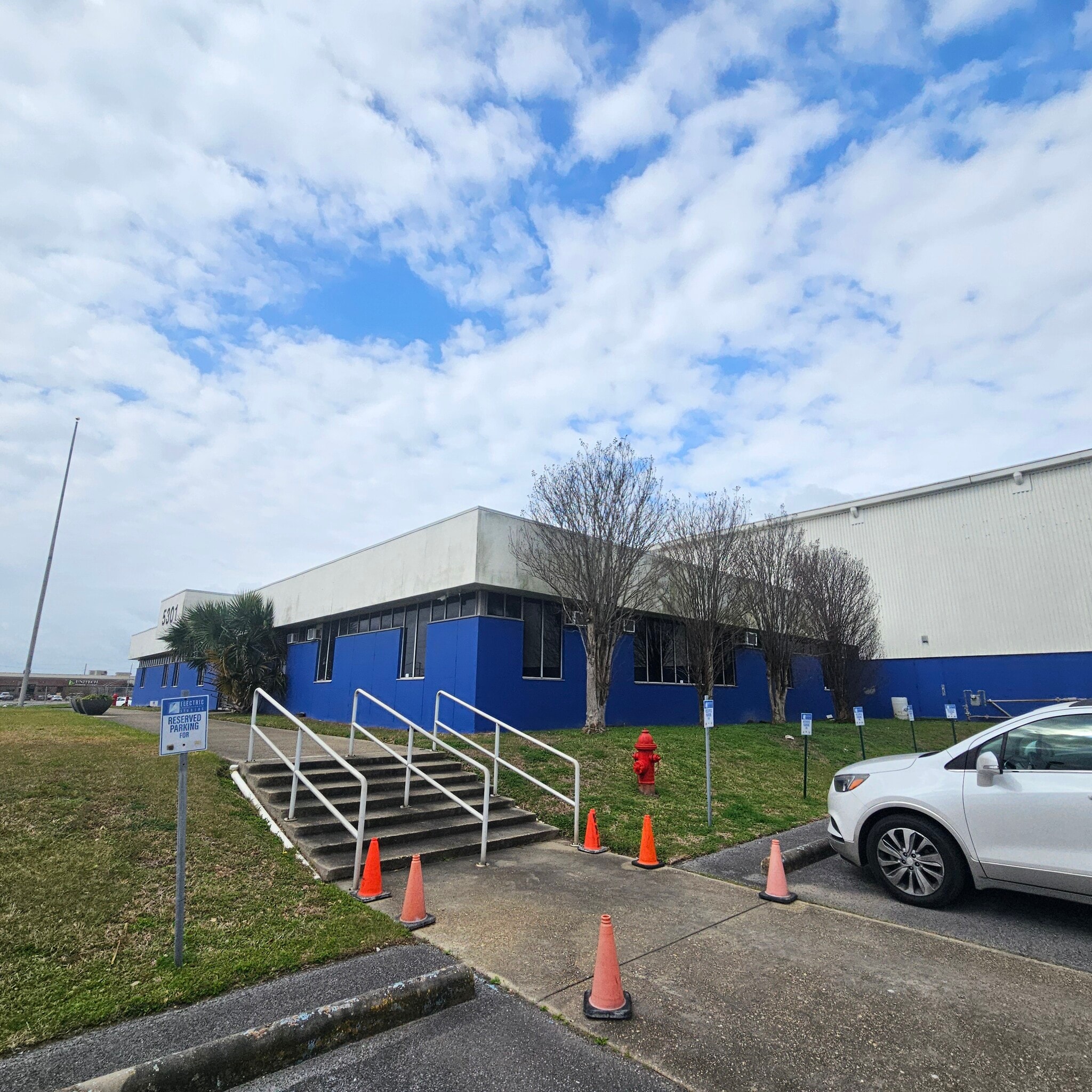 5301 Jefferson Hwy, New Orleans, LA à louer Photo de l’immeuble– Image 1 sur 1