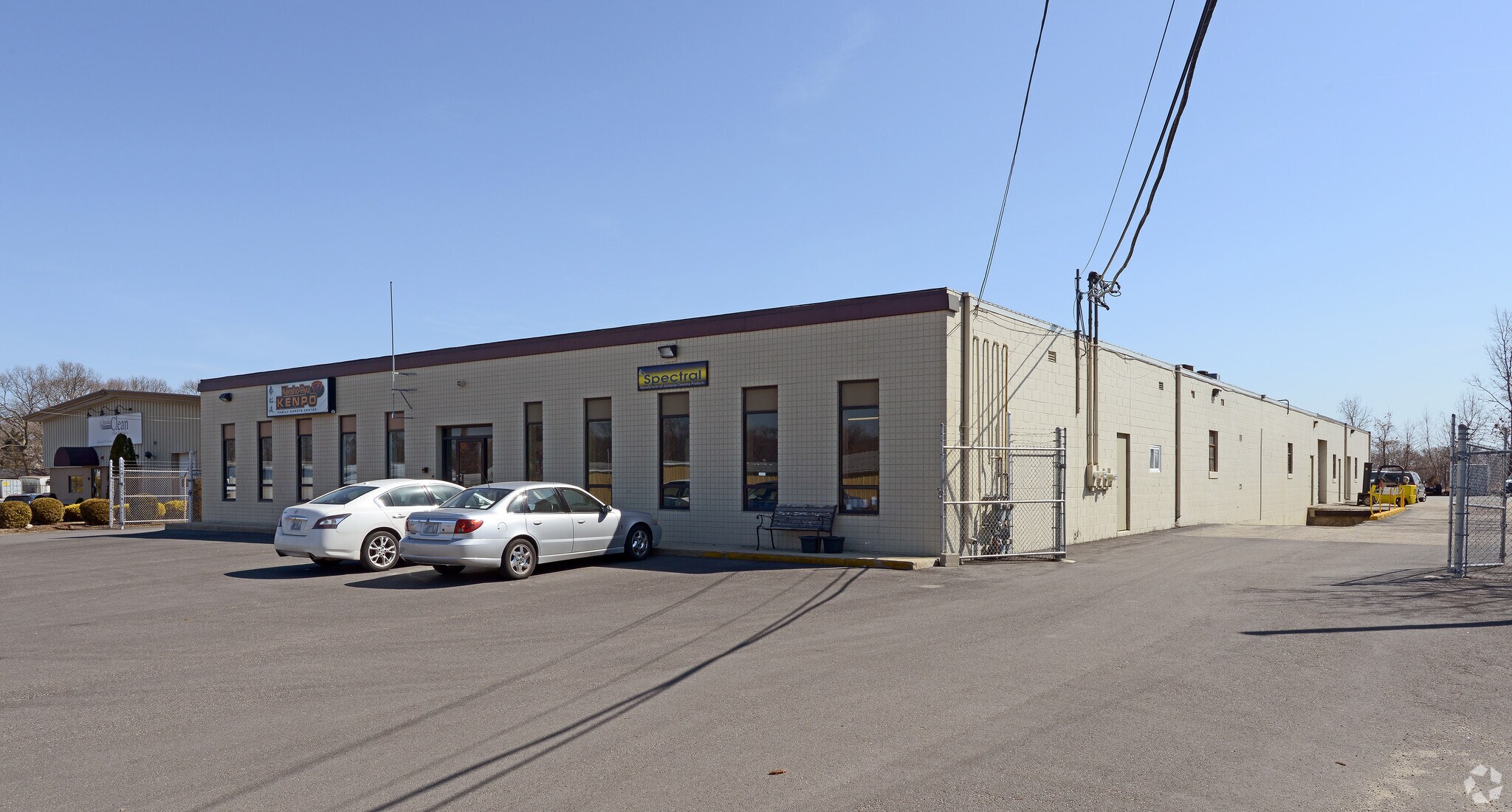 50 Minnesota Ave, Warwick, RI à louer Photo principale– Image 1 sur 10