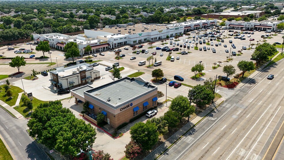 2221-2321 Cross Timbers Rd, Flower Mound, TX à louer - Photo de l’immeuble – Image 2 sur 24