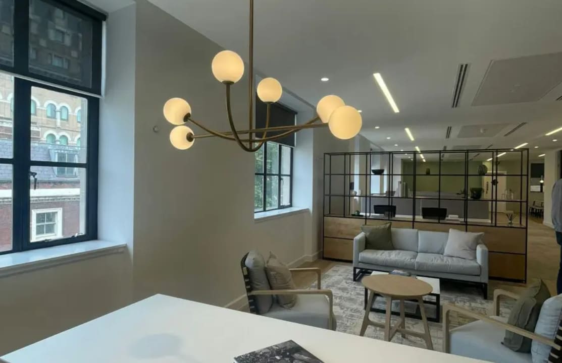 8 Cavendish Sq, Londres à louer Photo intérieure– Image 1 sur 4