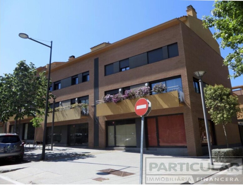 Immeuble residentiel dans Vilanova del Vallès, Barcelona à vendre - Photo de l’immeuble – Image 1 sur 2