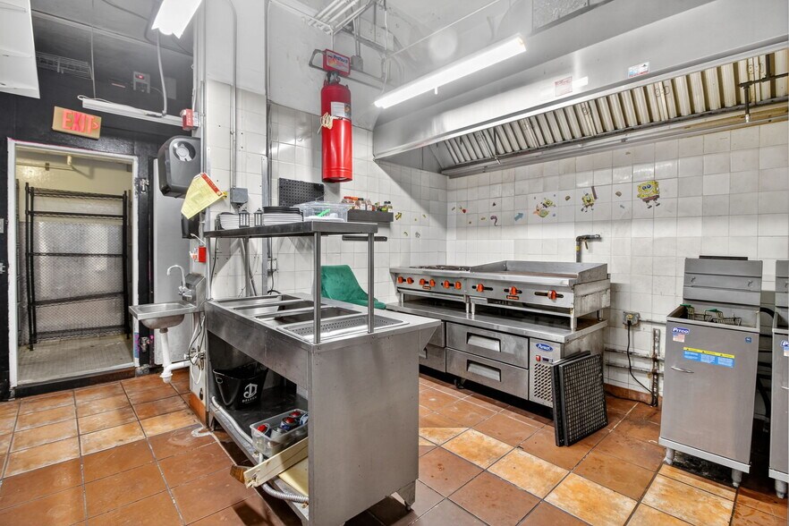 1200-1210 Washington Ave, Miami Beach, Miami Beach, FL à louer - Photo principale – Image 1 sur 47