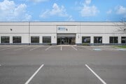 17-web-or-mls-750-cross-pointe-rd-v