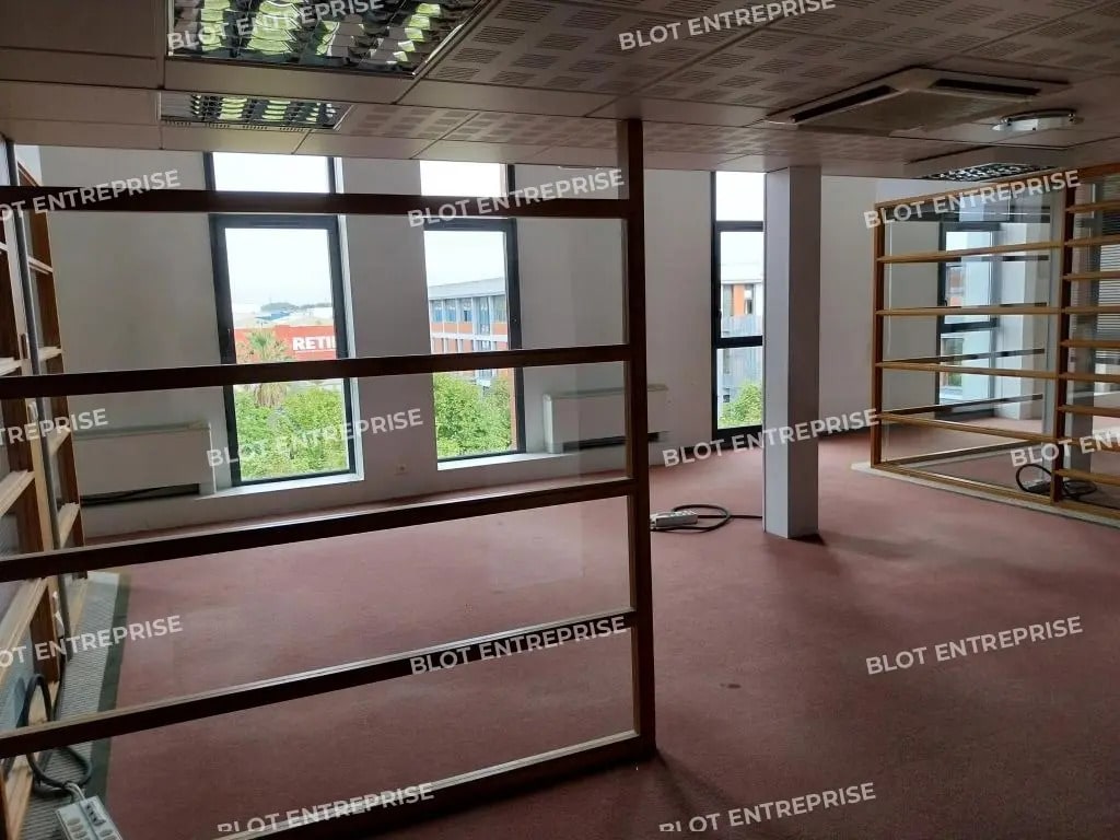 Bureau dans Rennes à vendre Photo intérieure– Image 1 sur 13