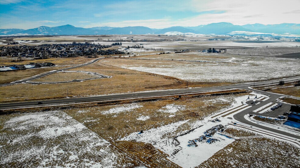 151 Eagle Fjord Rd, Bozeman, MT à vendre - Photo de l’immeuble – Image 3 sur 23