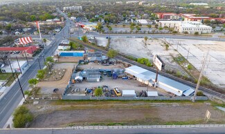 Plus de détails pour Roosevelt Shopping Center – Local commercial à vendre, San Antonio, TX