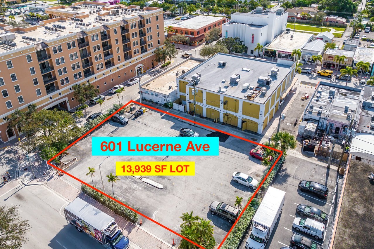 601-605 Lucerne Ave, Lake Worth, FL à vendre Photo de l’immeuble– Image 1 sur 9