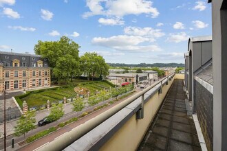 Versailles, YVE - Vue aérienne vue de carte