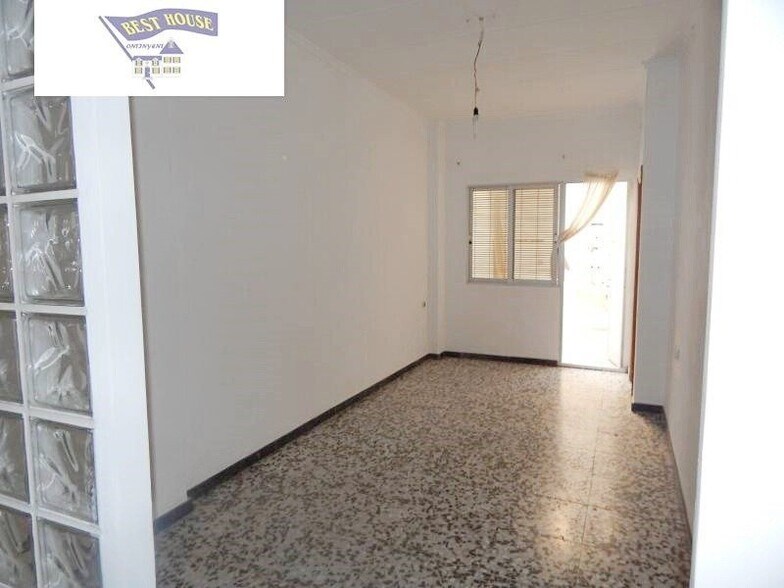 Local commercial dans Ontinyent, Valencia à louer - Photo de l’immeuble – Image 3 sur 21