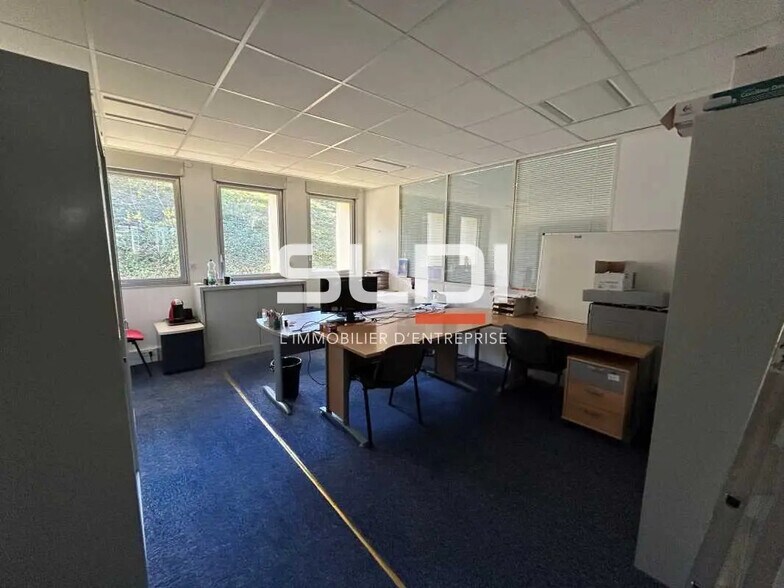 Bureau dans Écully à vendre - Photo de l’immeuble – Image 2 sur 6