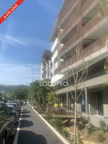 Local commercial dans Nice à louer - Photo de l’immeuble – Image 3 sur 4
