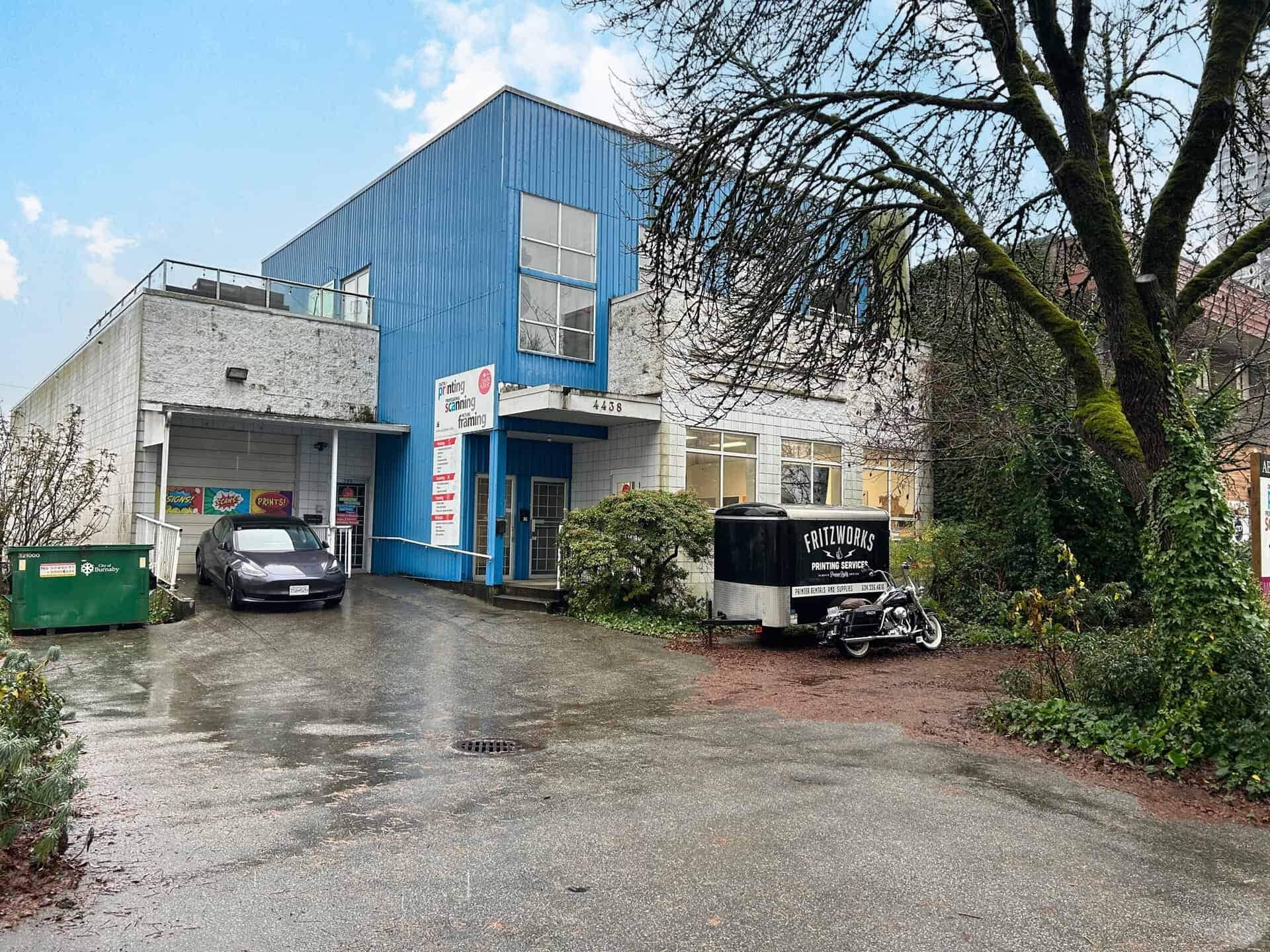 4438 Juneau St, Burnaby, BC à louer Photo intérieure– Image 1 sur 2