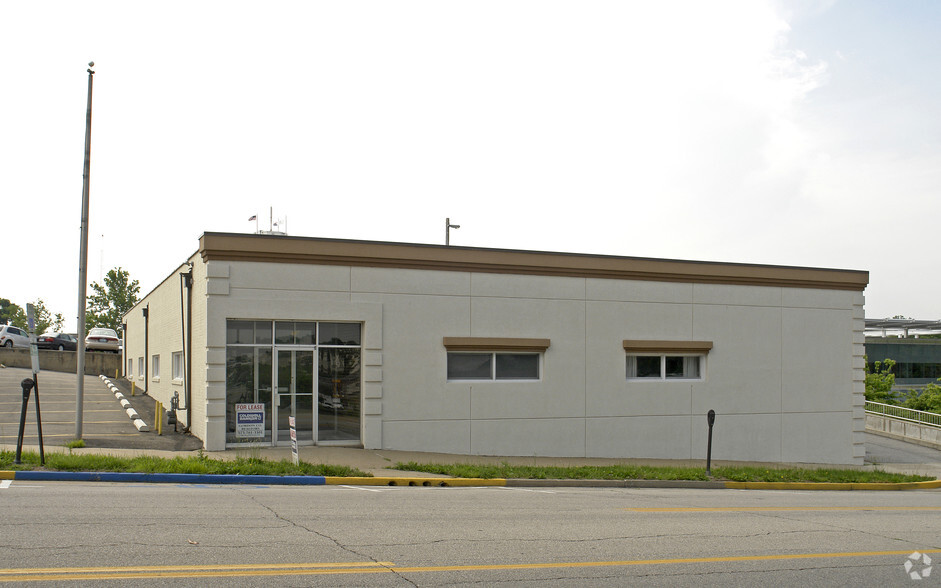 407 Jefferson St, Jefferson City, MO à vendre - Photo principale – Image 1 sur 5