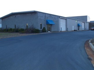 Plus de détails pour 117 Infield Ct, Mooresville, NC - Industriel/Logistique à louer