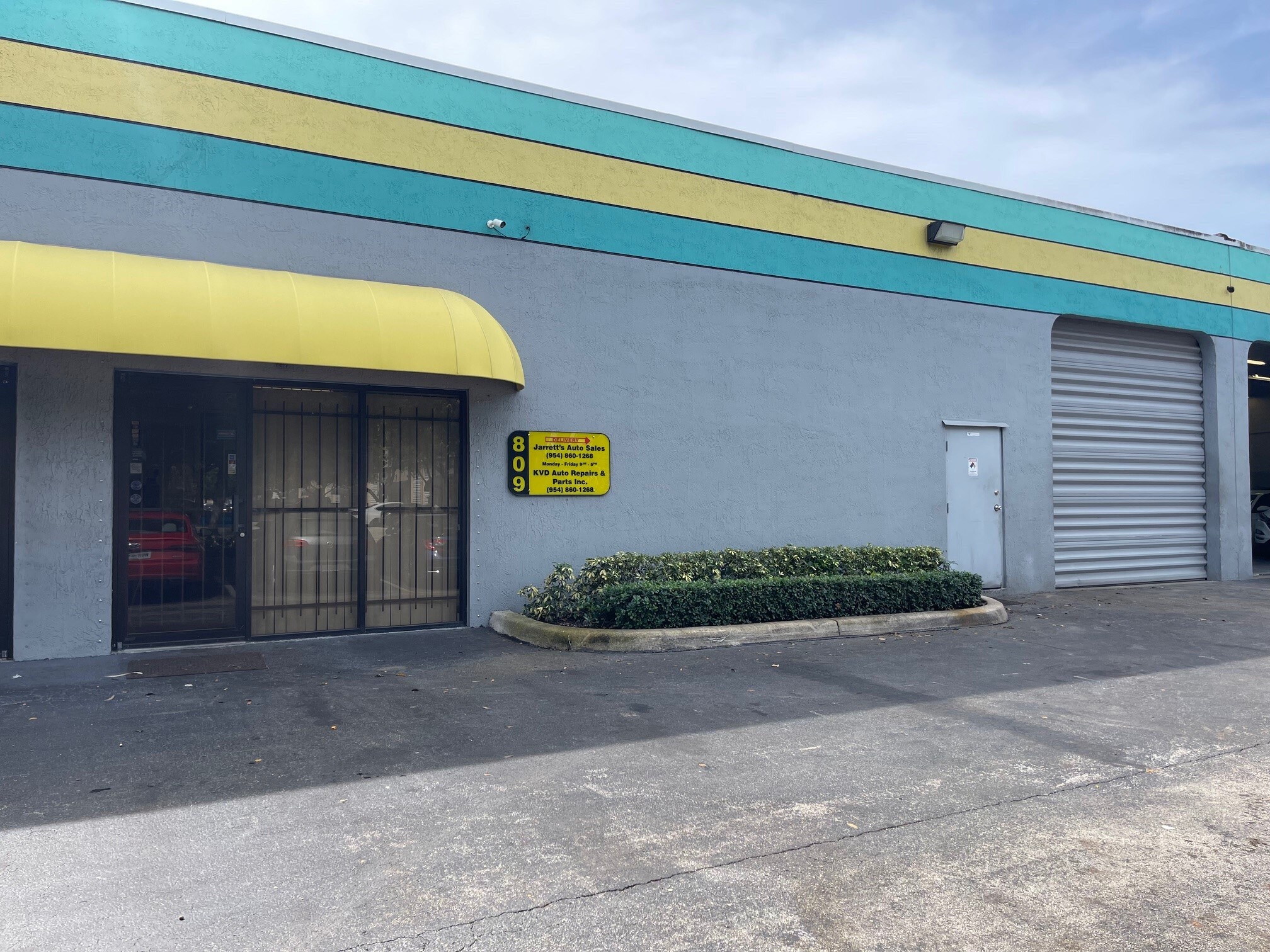 4990 SW 52nd St, Fort Lauderdale, FL à louer Photo intérieure– Image 1 sur 5