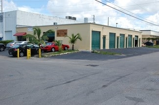 Plus de détails pour 1801 NW 29th St, Oakland Park, FL - Local commercial à louer