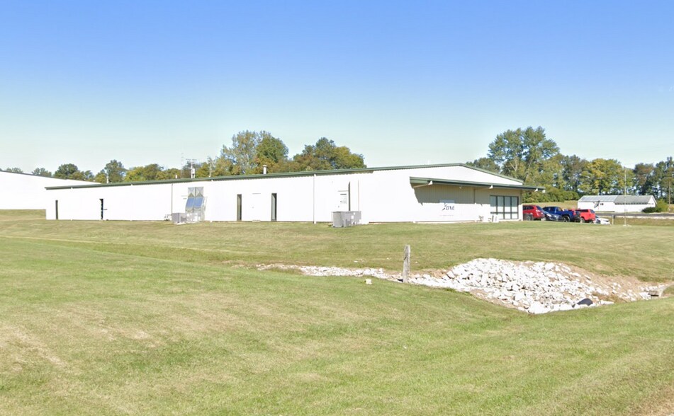 2412 S Crabtree Dr, Princeton, IN à louer - Photo de l’immeuble – Image 3 sur 5