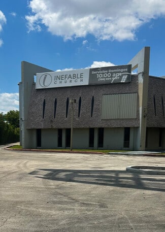 Plus de détails pour 18500 NE 5th Ave, Miami Gardens, FL - Industriel/Logistique à louer