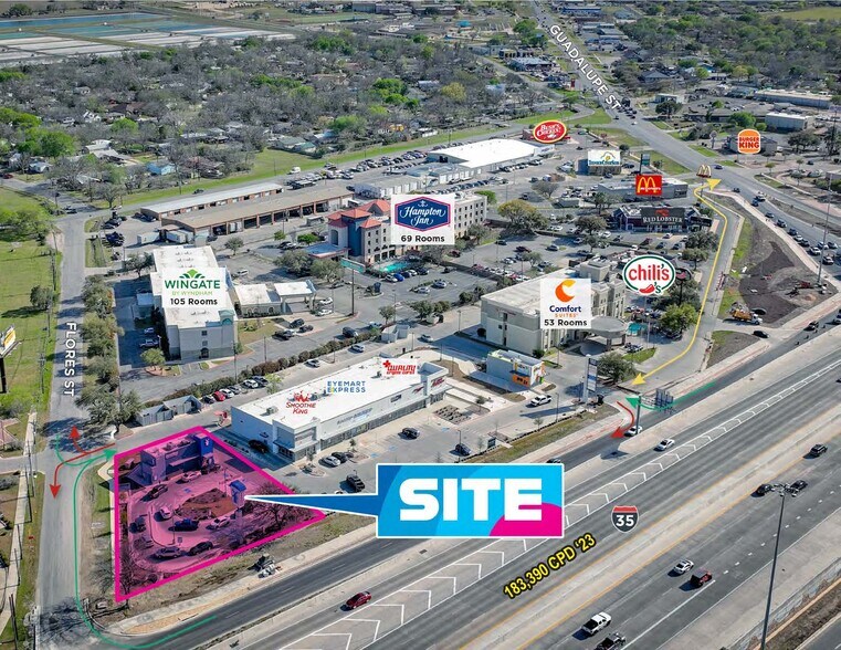 216 N Interstate 35, San Marcos, TX à vendre - Photo de l’immeuble – Image 3 sur 7