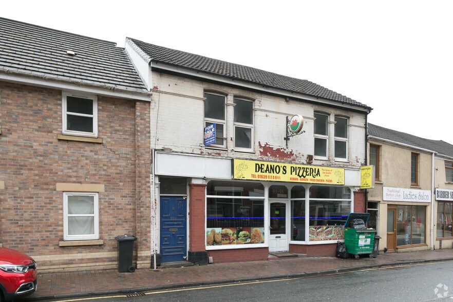 53-55 Neath Rd, Neath à vendre - Photo principale – Image 1 sur 20
