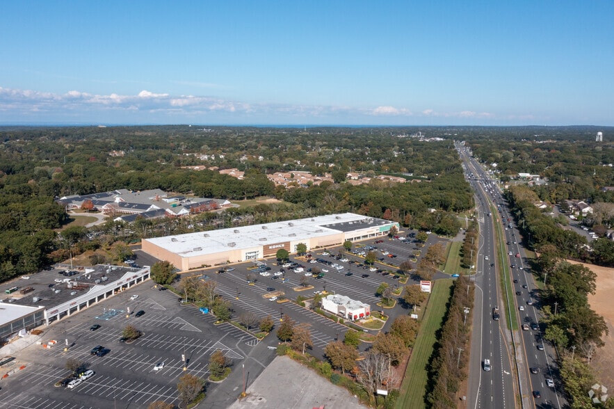 4040-5040 Nesconset Hwy, East Setauket, NY à louer - Aérien – Image 2 sur 5