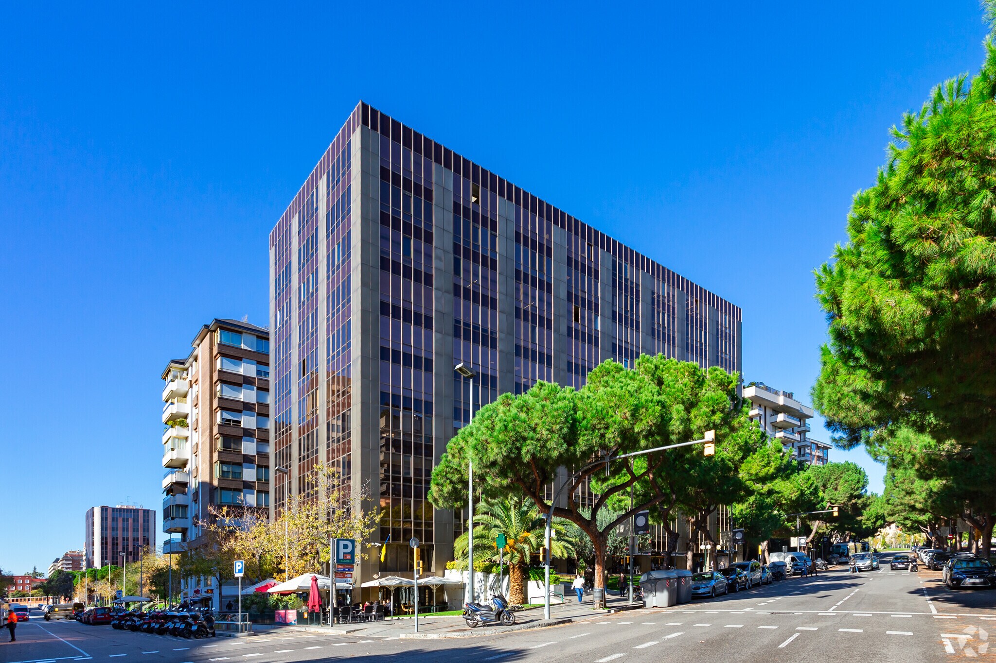 Bureau dans Barcelone, Barcelona à louer Photo principale– Image 1 sur 7