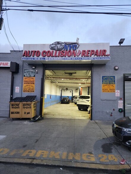 3821 23rd St, Long Island City, NY à louer - Photo de l’immeuble – Image 1 sur 24