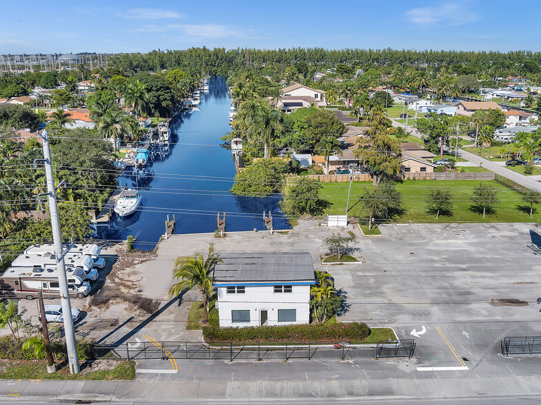 3463 Griffin Rd, Dania Beach, FL à vendre - Photo de l’immeuble – Image 1 sur 96