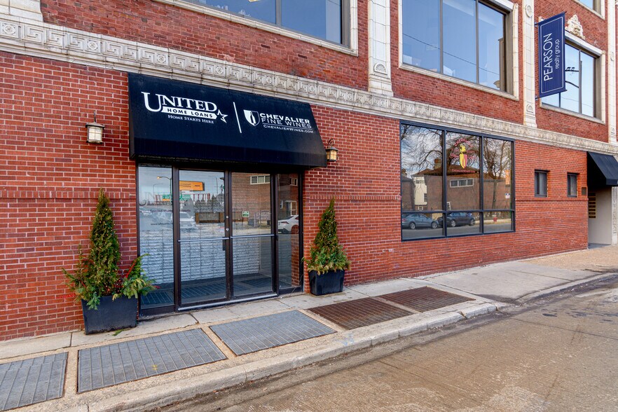 1000 N Milwaukee Ave, Chicago, IL à louer - Photo de l’immeuble – Image 3 sur 13