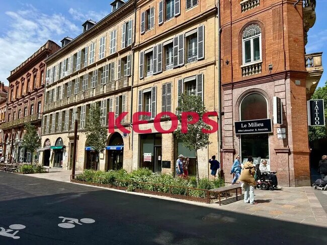 Plus de détails pour Local commercial à louer