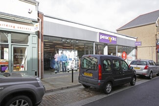Plus de détails pour 41-44 Church St, Abertillery - Local commercial à louer