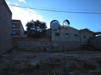 Plus de détails pour Calle Ramón y Cajal, 15, Cadrete - Terrain à vendre