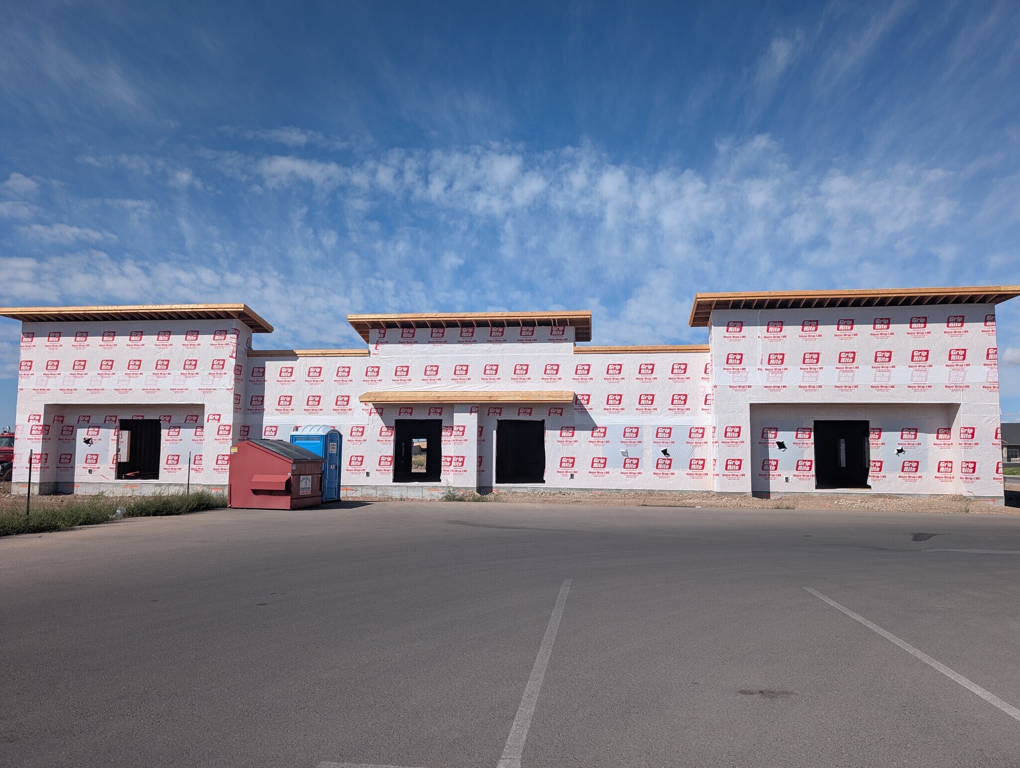 3377 Chasewood Dr, Idaho Falls, ID à louer Photo de l’immeuble– Image 1 sur 4