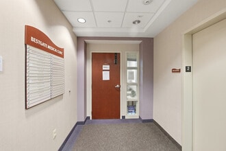 820 Bestgate Rd, Annapolis, MD à louer Photo intérieure– Image 2 sur 10