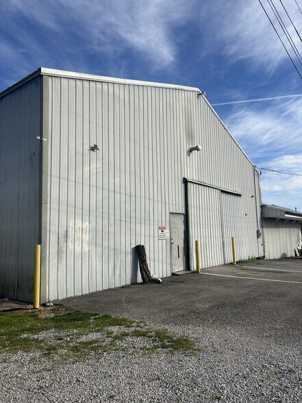 112 Thomas Ct, Bowling Green, KY à louer - Photo de l’immeuble – Image 2 sur 3